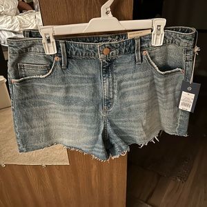 Universal Thread Jean Short